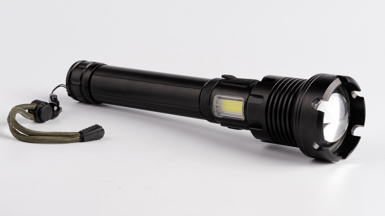 Green Lion 2 in 1 Rechargeable Torch 18W LED 1500lm 4000mAh - Black